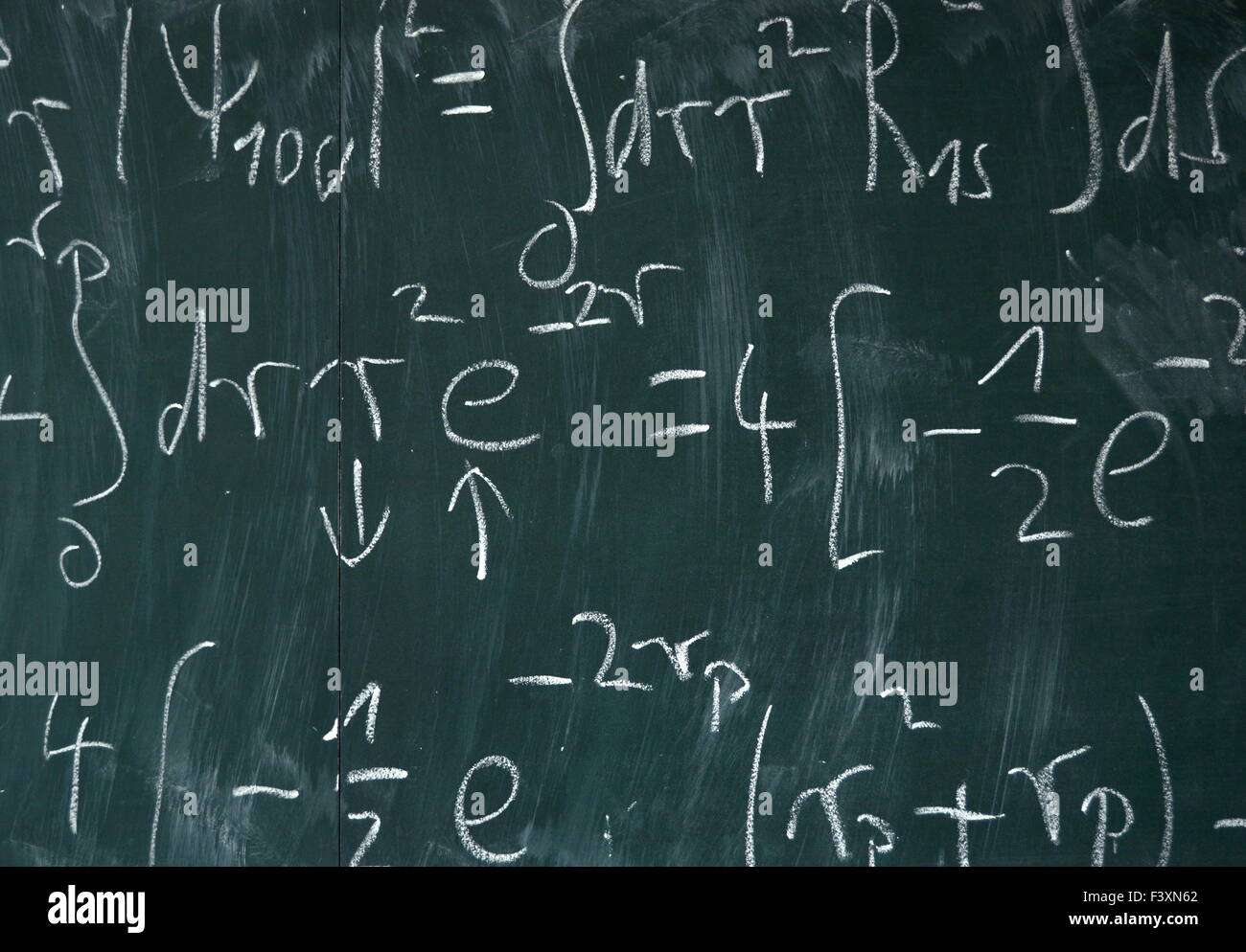 Lavagna di matematica Foto stock - Alamy