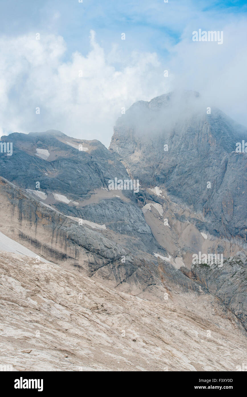 Di fronte al ghiacciaio della Marmolada, Ghiacciaio della Marmolada, Marmolada, Dolomiti Trentino Provincia, Provincia del Sud Tirolo Foto Stock