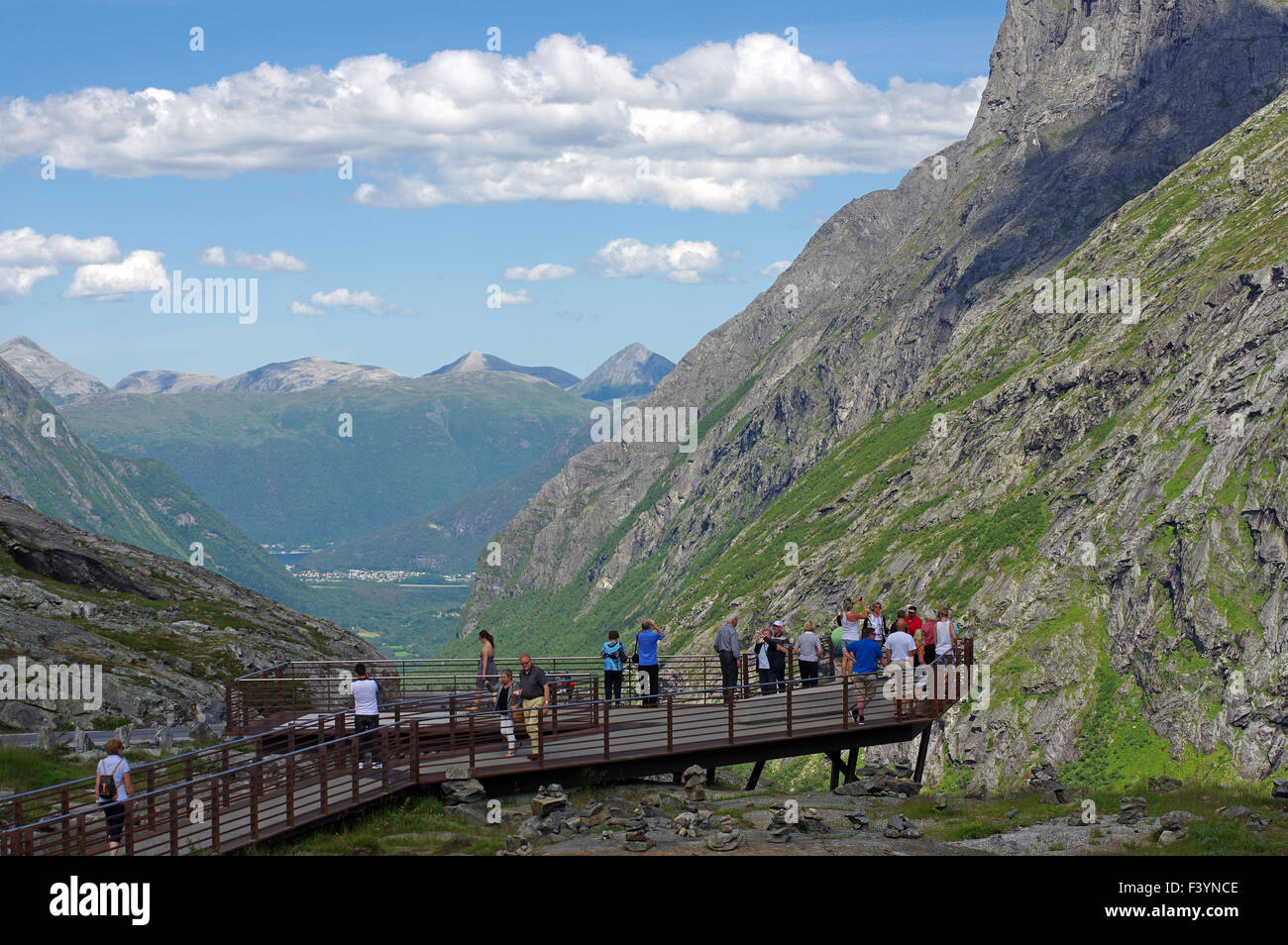 Visualizzazione platforn a Trollstigen Foto Stock