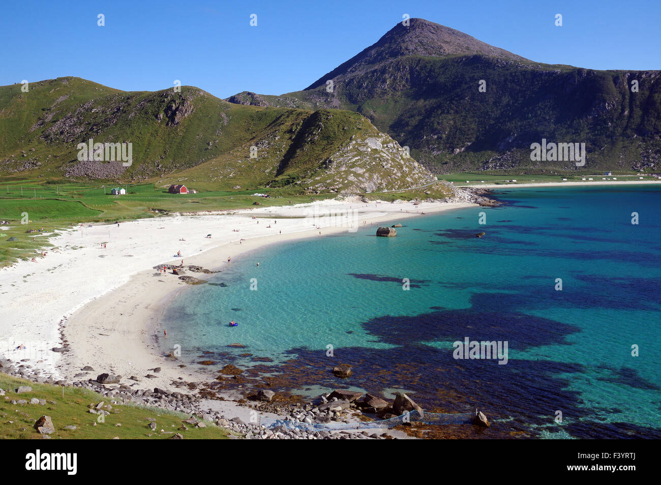 Spiaggia sul lato ovest di Lofoten Foto Stock