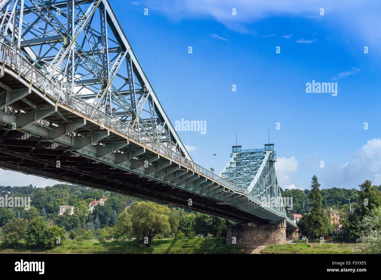 Il ponte blu delle meraviglie di Dresda, Germania Foto Stock