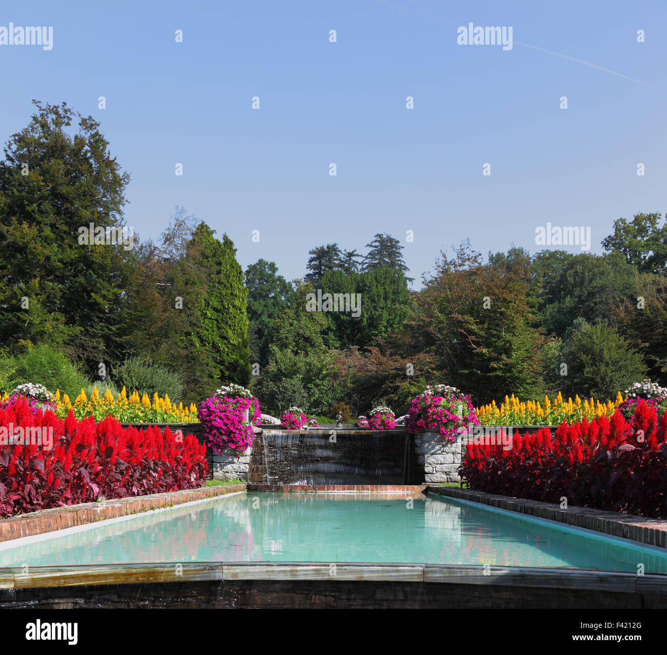 Enorme e bellissimo parco-giardino di Villa Taranto Foto Stock