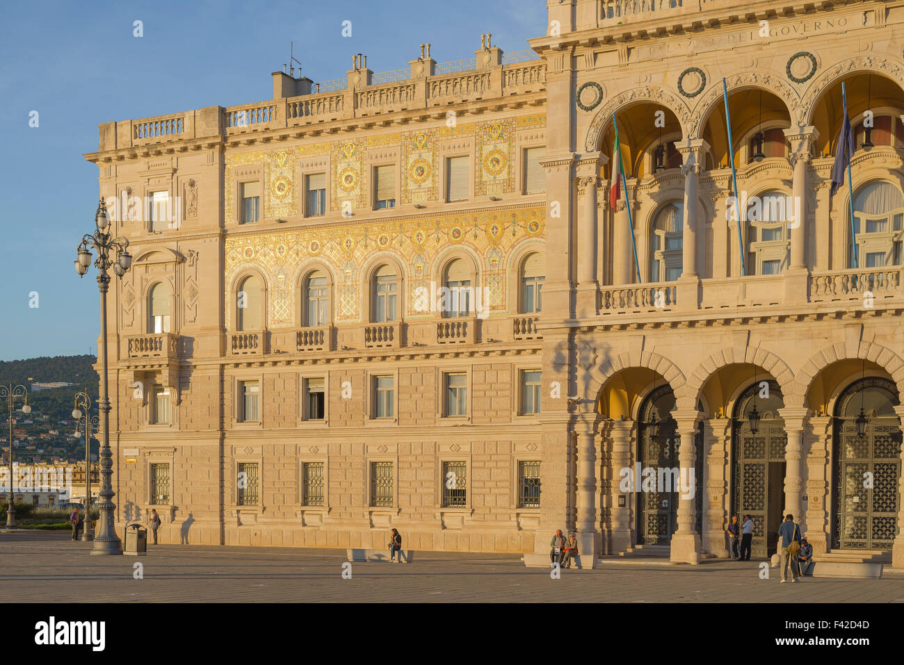 Trieste Palazzo,del Governo, dettaglio del Palazzo del Governo a Trieste la piazza principale,Piazza dell Unita d'Italia. Foto Stock