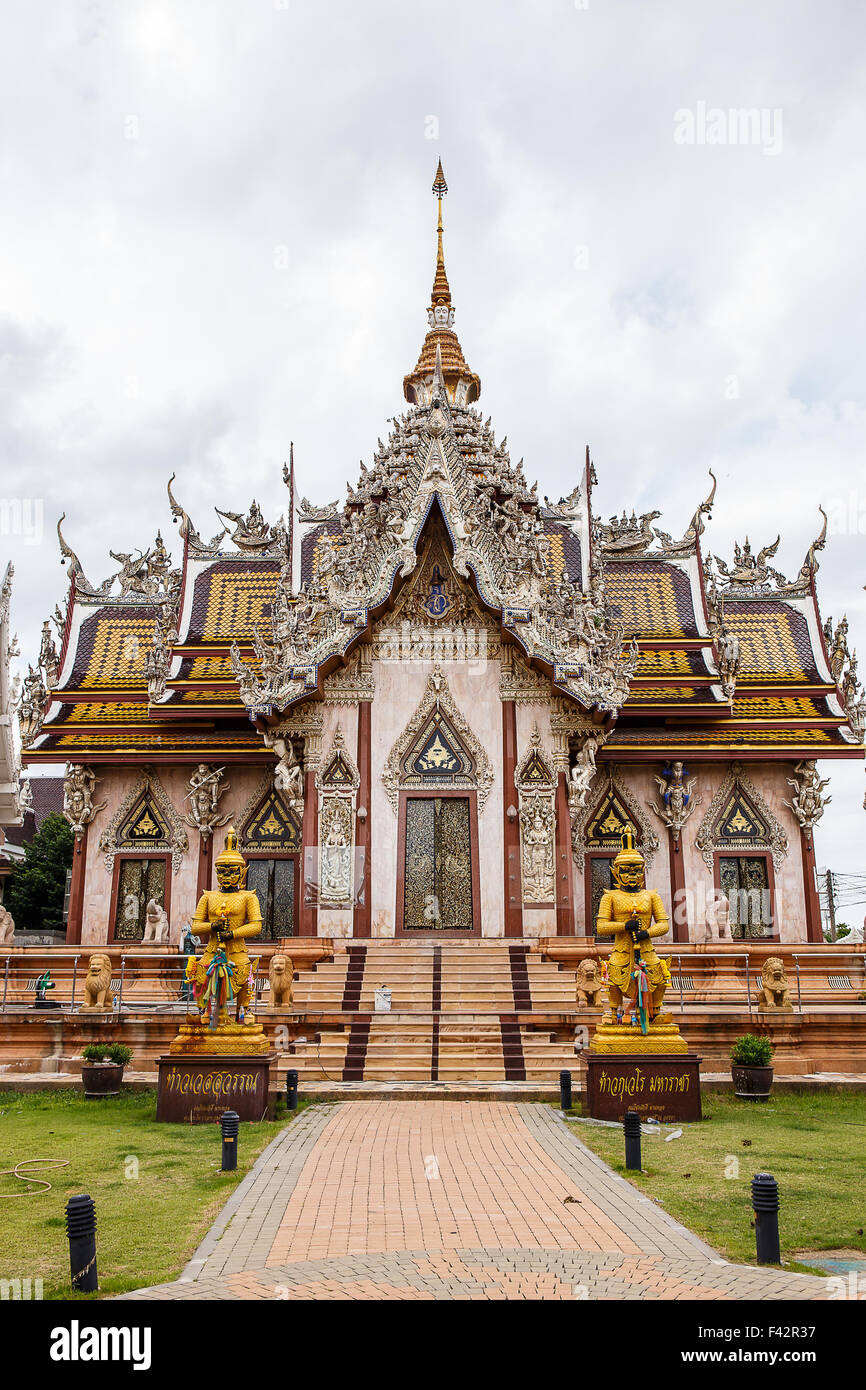 Wat Rahu Phra rahu immagini e fotografie stock ad alta risoluzione - Alamy