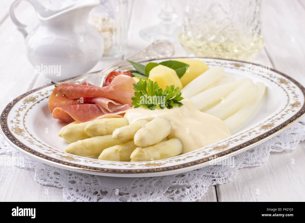 asparagi bianchi Foto Stock