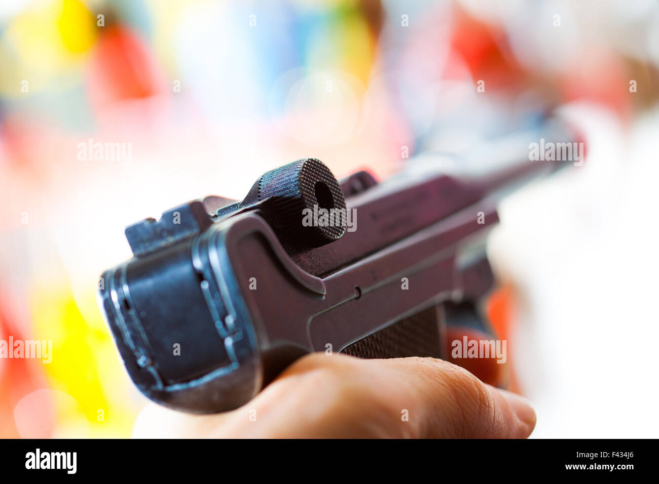 Parabellum pistola automatica in una mano Foto Stock