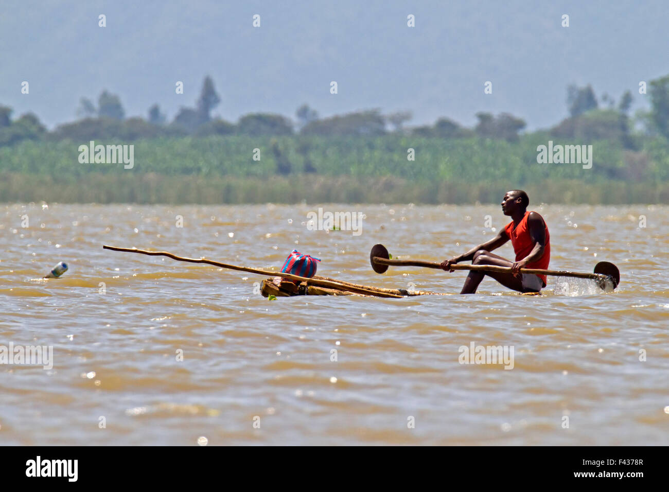 Africa, Etiopia, del Nilo Azzurro uomo in una piroga Foto Stock