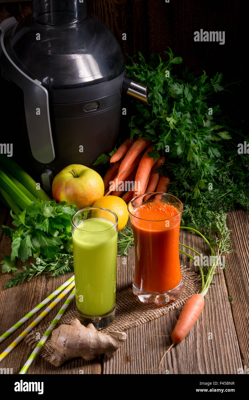 Spremuta di succhi di verdura Foto Stock