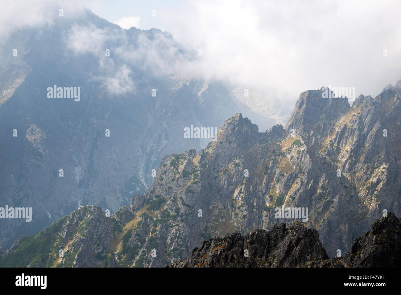 Picchi di montagna a Lomnicke sedlo Foto Stock