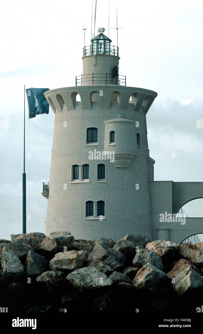 AJAXNETPHOTO. PUERTO SHERRY, CADIZ, Spagna. - Faro indica ingresso alla marina Yacht. Foto:JONATHAN EASTLAND/AJAX REF:LTH SHERRY 045 Foto Stock