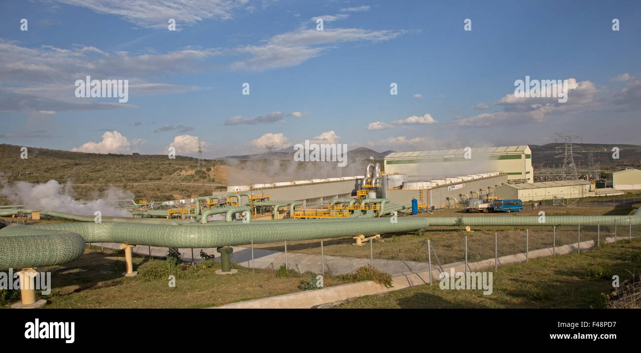 Olkaria 280MW di energia geotermica impianto Hell's Gate Rift Valley Kenya Foto Stock