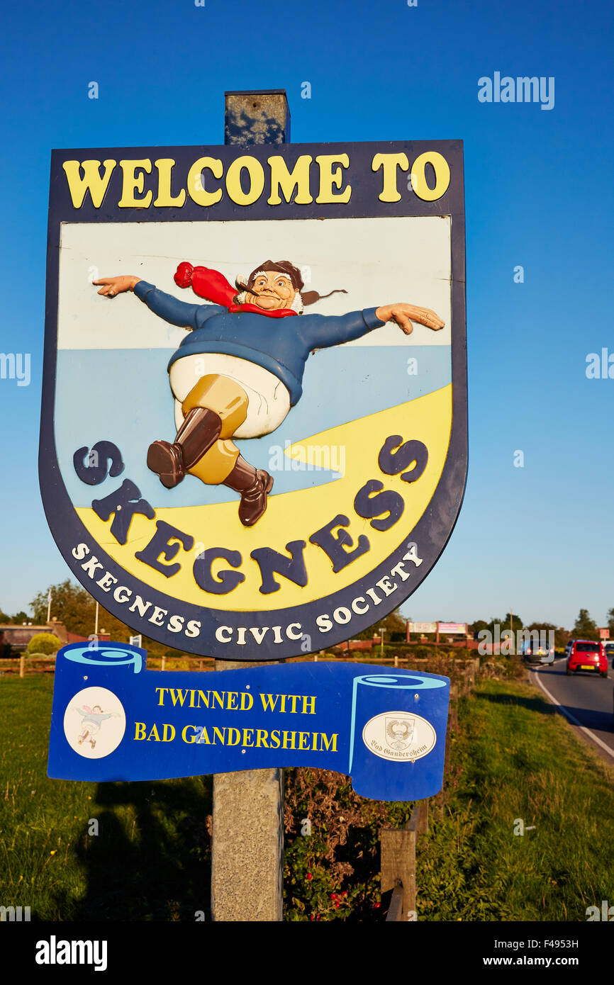Benvenuto a Skegness road sign, Skegness, Lincolnshire, Inghilterra, Regno Unito. Foto Stock