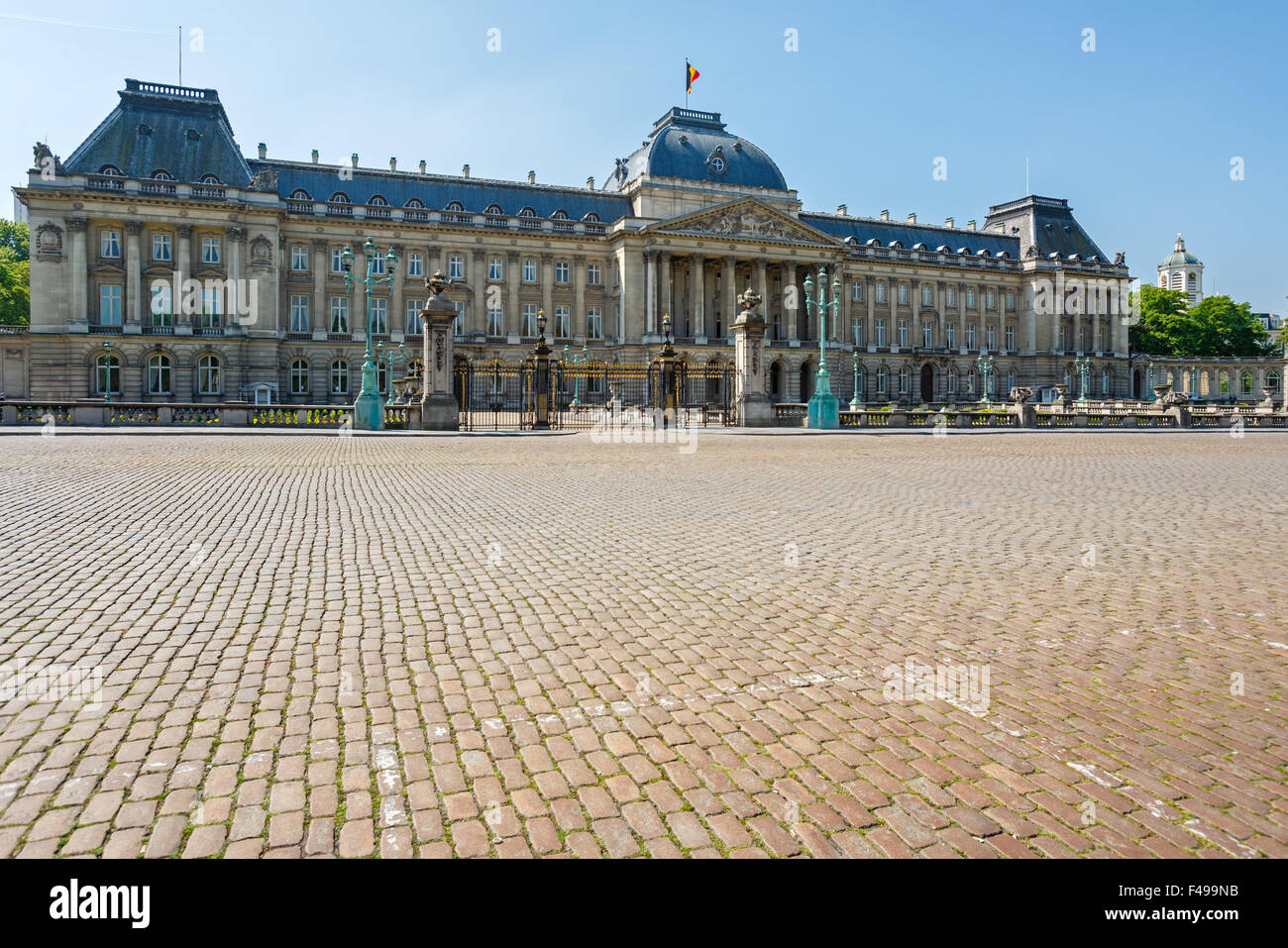 Castello Reale di Laken (1782-1784) progettata da Charles de Wailly, Bruxelles, Belgio Foto Stock