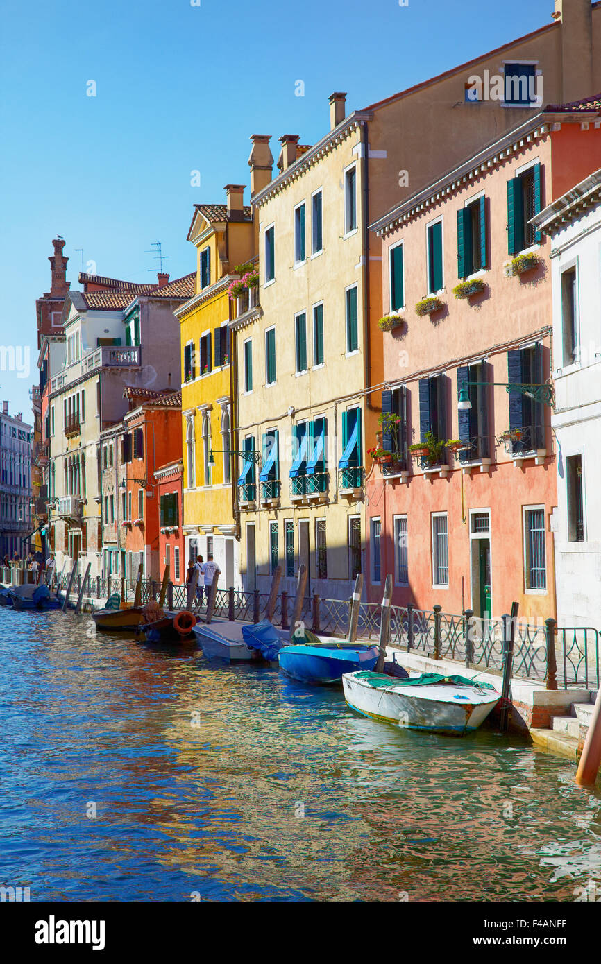 Rio Marin nella zona di Cannaregio, Venezia, Italia Foto Stock