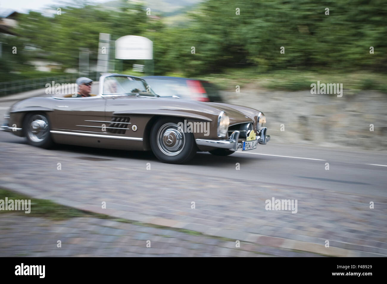 Alto Adige classic cars MERCEDES 300 SL Roadster Foto Stock