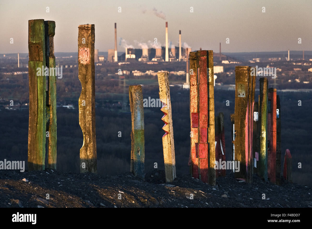 Haniel punta, artwork totem, Bottrop, Germania. Foto Stock