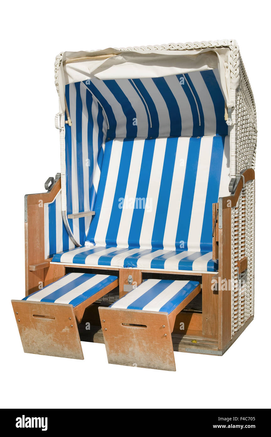 Sdraio sulla spiaggia con due footstools Foto Stock