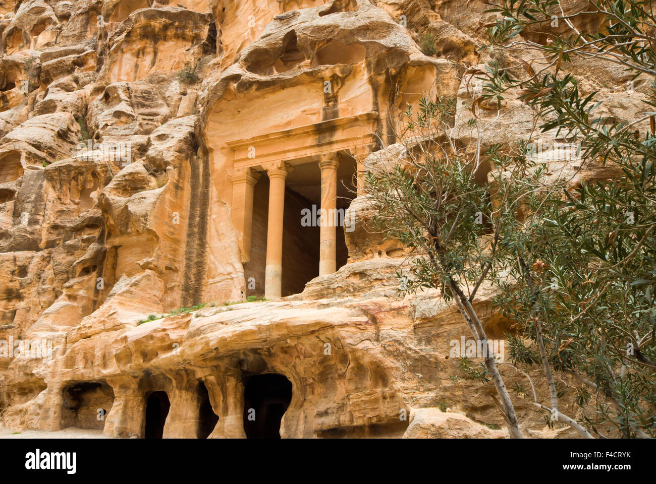 Tempio del Dio Sole, Beida o al Baidha o poco Petra, Nabatean sito nelle  vicinanze di Petra, Giordania Foto stock - Alamy