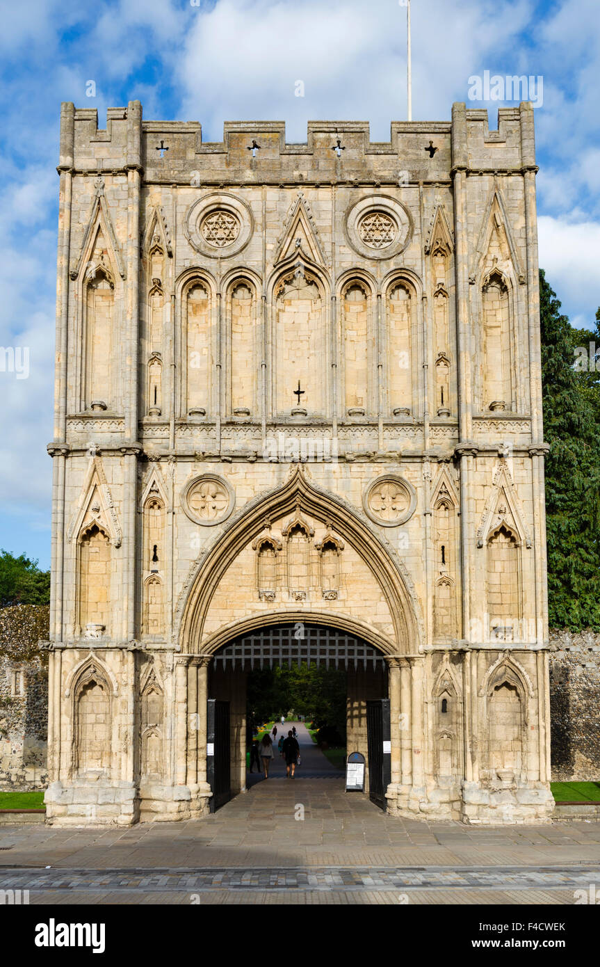 Abbeygate, l'ingresso di Abbey Gardens, Bury St Edmunds, Suffolk, Inghilterra, Regno Unito Foto Stock