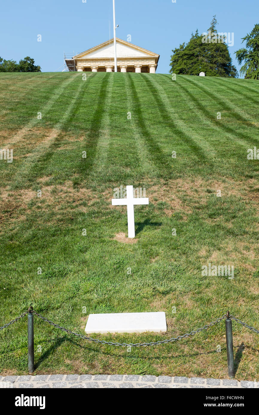 Pietra tombale per Robert Francis Kennedy in Al Cimitero Nazionale di Arlington, VA Foto Stock