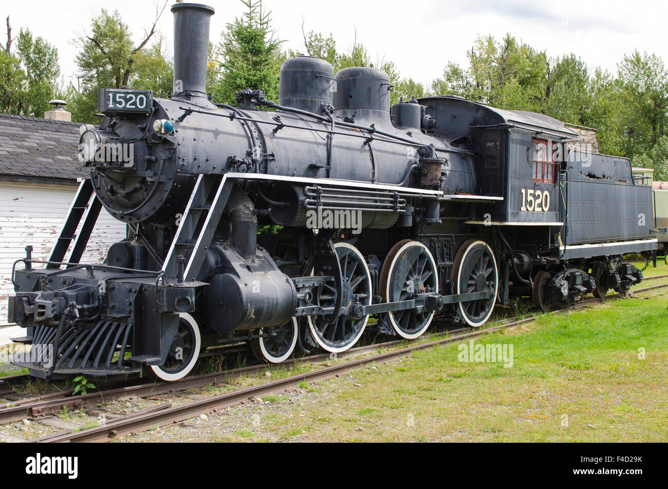 Un modello 1906 1520 locomotiva a vapore presso la stazione ferroviaria e il Museo forestale, Prince George, British Columbia, Canada. Foto Stock