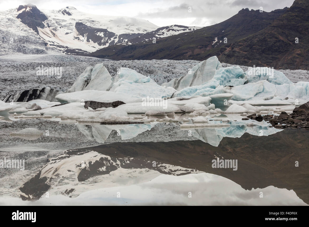 Riolite montagne, Landmannalaugar, Islanda Foto Stock