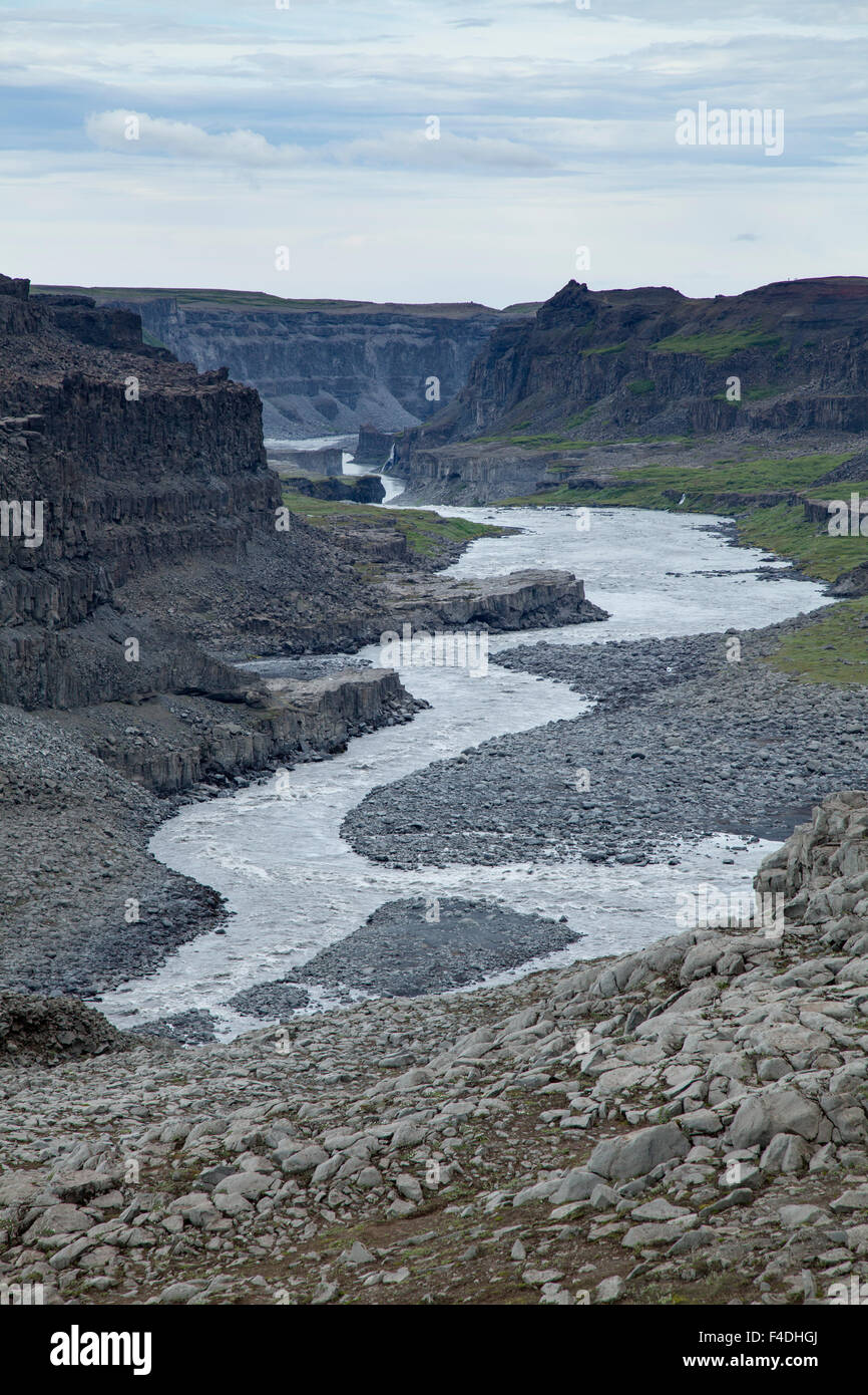 Jokulsa a Fjollum river canyon al di sotto di Dettifoss, Jokulsargljufur, Nordhurland Eystra, Islanda. Foto Stock