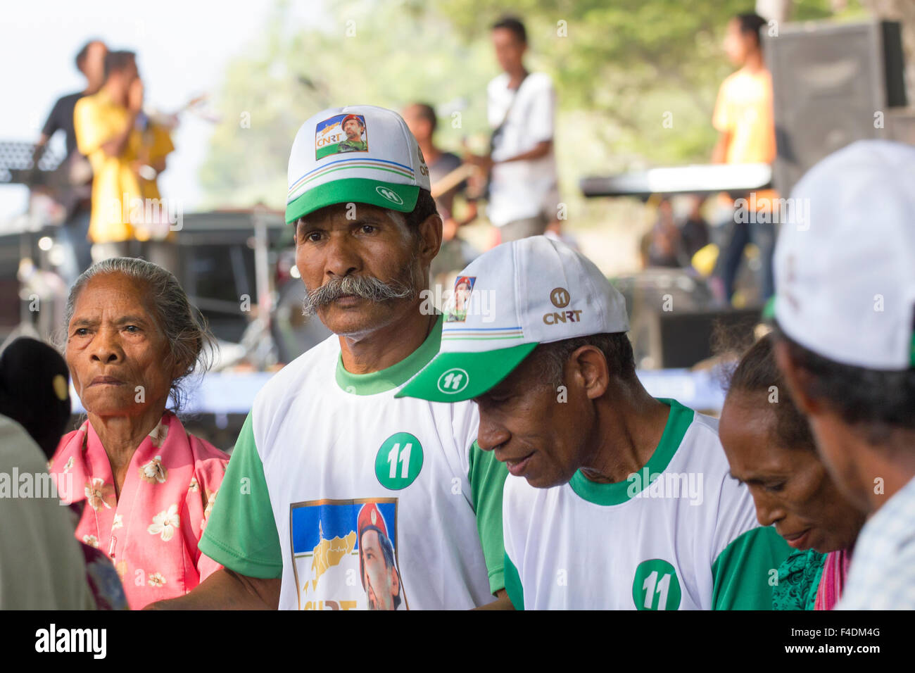 Sostenitori per partecipare ad una campagna di CNRT evento organizzato da Timor est il primo ministro Xanana Gusmao durante le elezioni 2012 Foto Stock