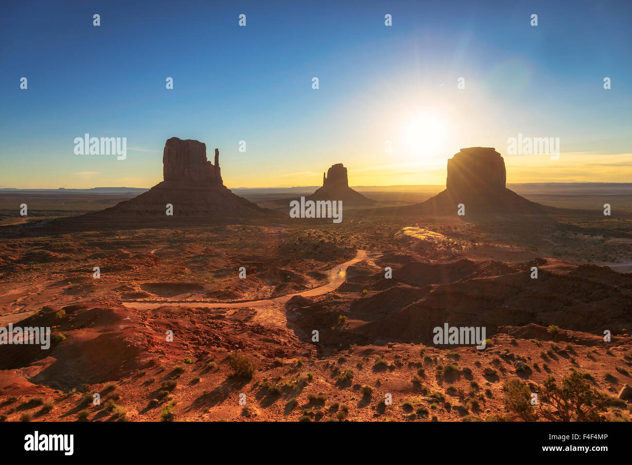 Bellissima alba al deserto della Monument Valley Canyon, Arizona Foto Stock