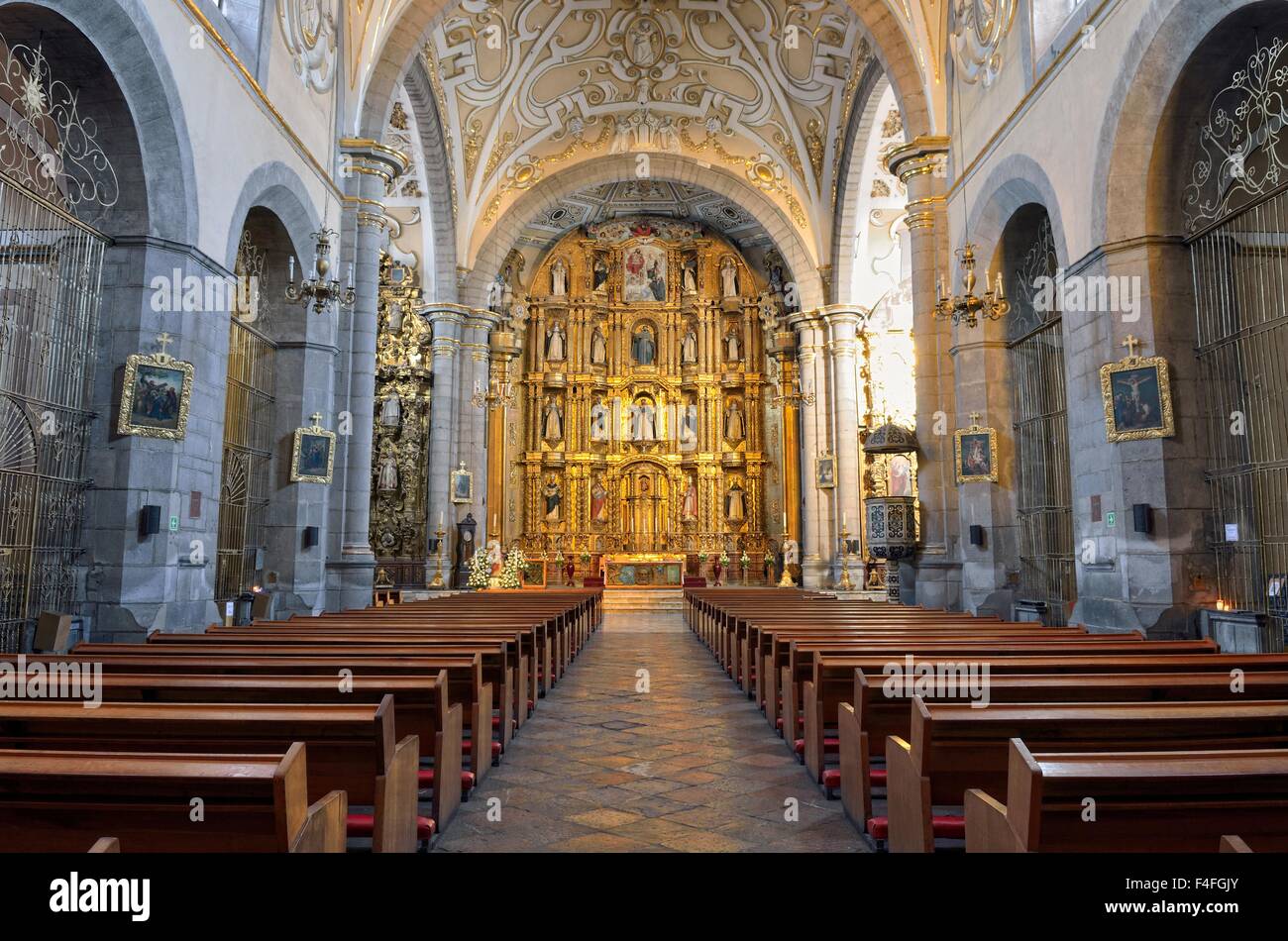 Chiesa di Santo Domingo, interno, Heroica Puebla de Zaragoza, Puebla, Messico Foto Stock