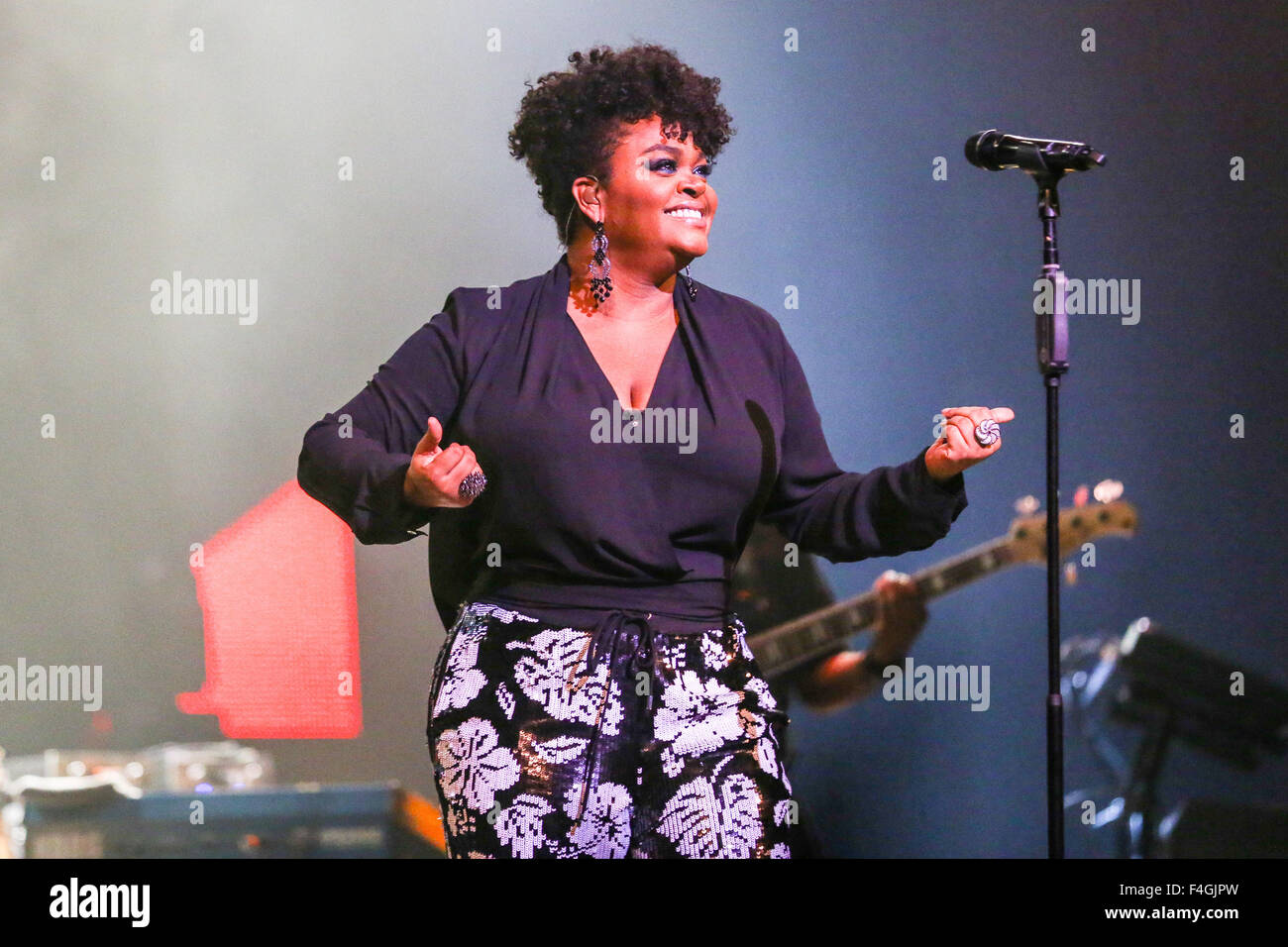 JILL SCOTT porta il suo 2015 Summer Tour alla Durham Performing Arts Center di Durham, NC. Foto Stock