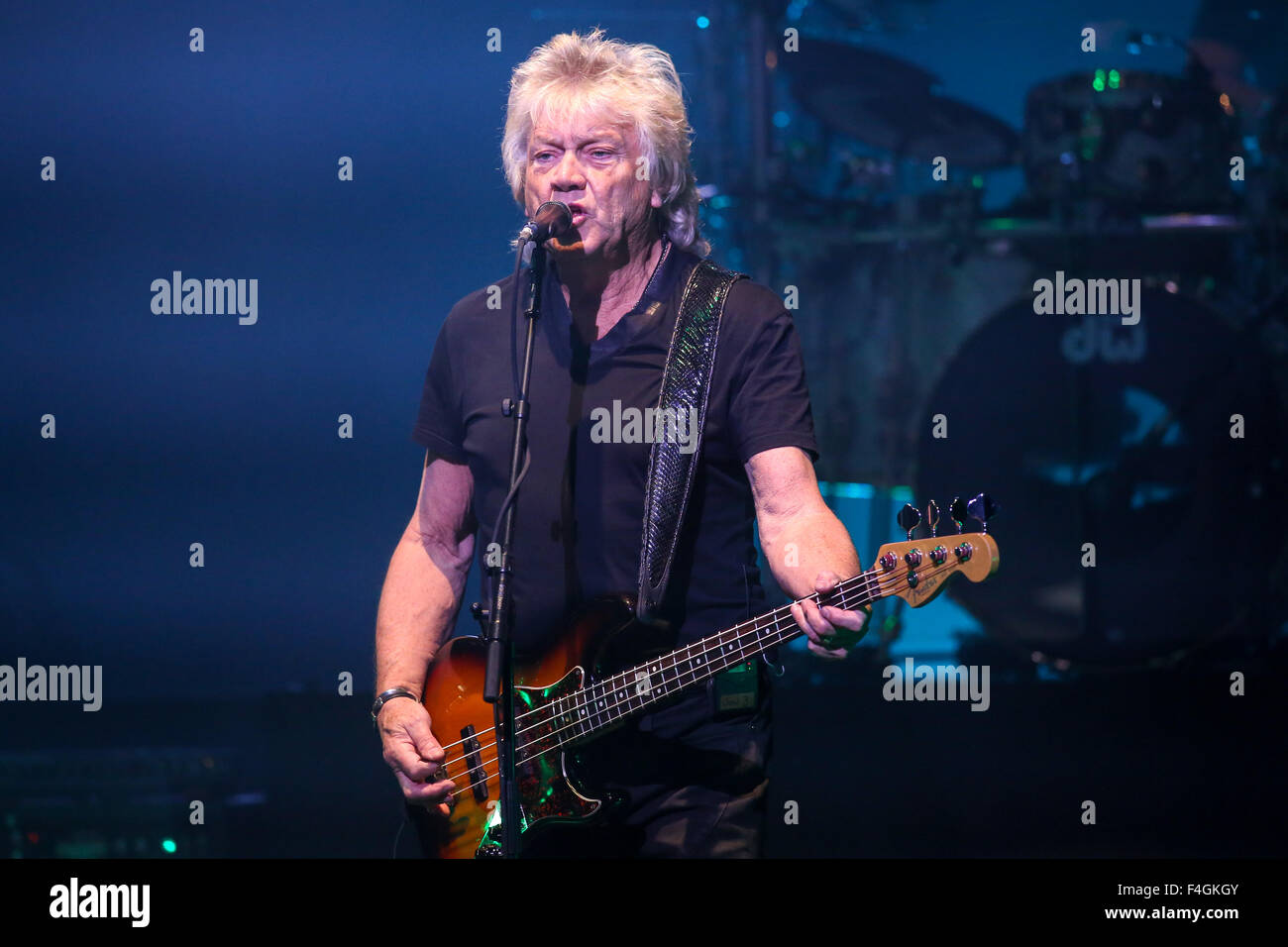 La Moody Blues portare loro 2014 Tour alla Durham Performing Arts Center di Durham, NC. La Moody Blues sono costituiti da membri originali Graeme Edge, Justin Hayward, e John Lodge. Foto Stock