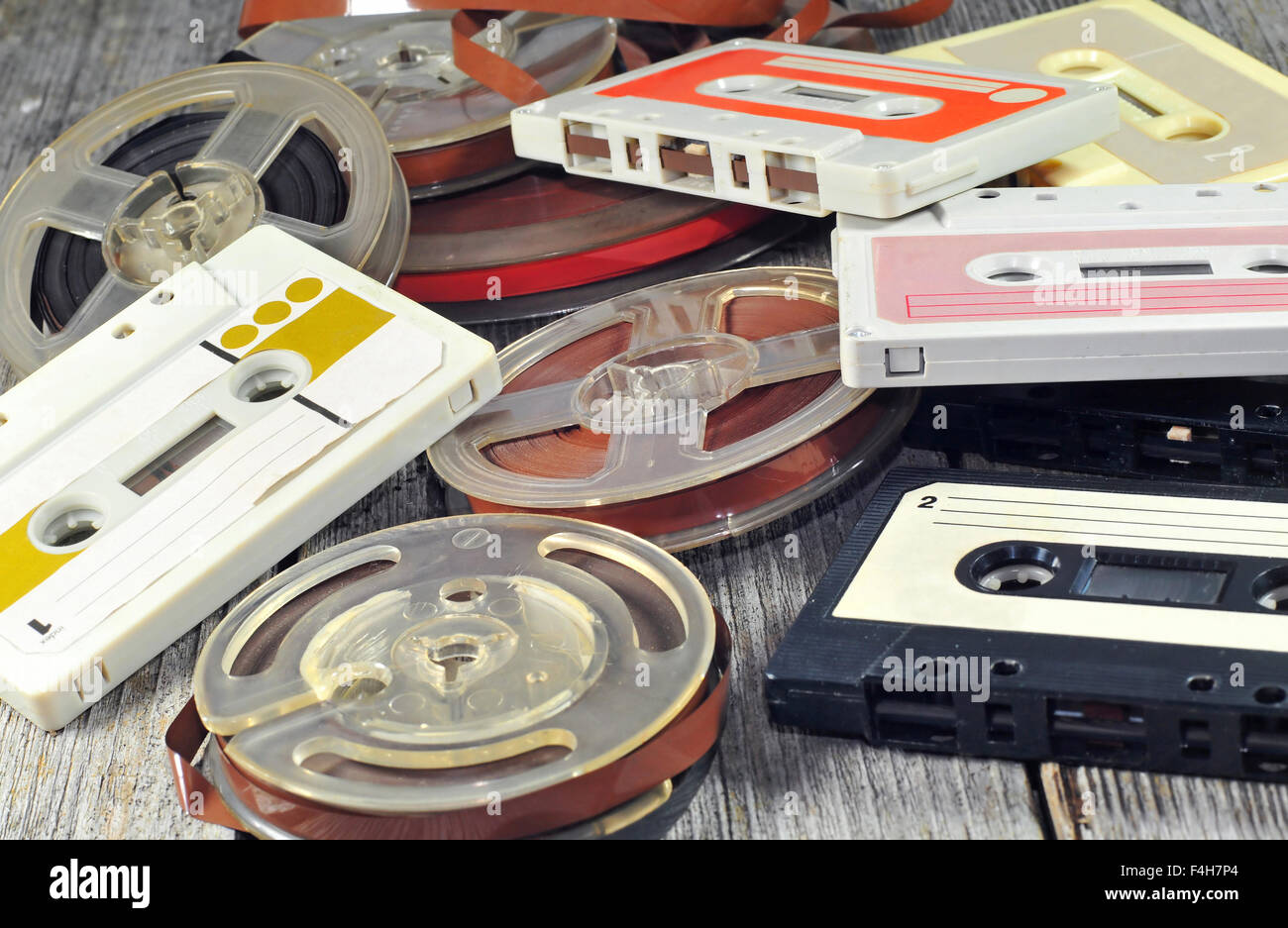 Vecchia musica cassette e nastri Foto Stock