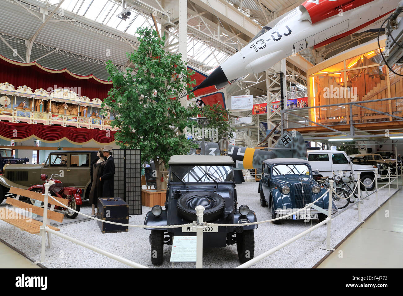 Le vecchie autovetture presentano, Technik Museum Speyer, Renania Palatinato, Germania, Europa Foto Stock