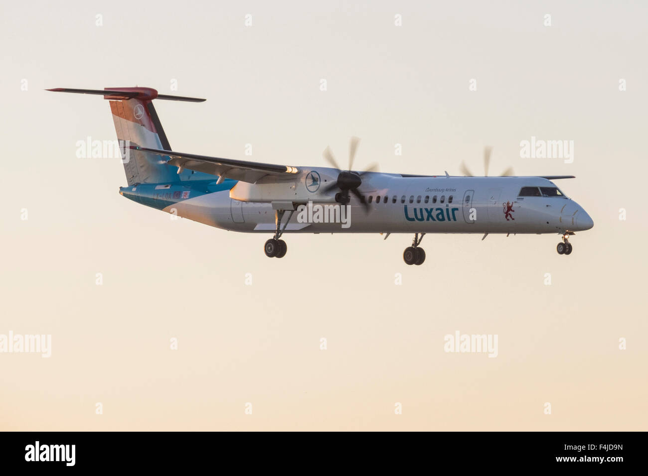 London City Airport aeromobili, Docklands, Londra, Inghilterra, Regno Unito Foto Stock