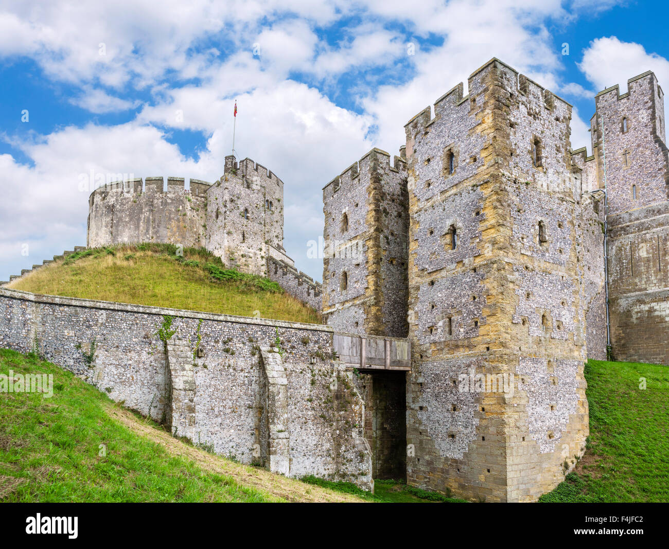 Castello di Arundel e Arundel, West Sussex, in Inghilterra, Regno Unito Foto Stock