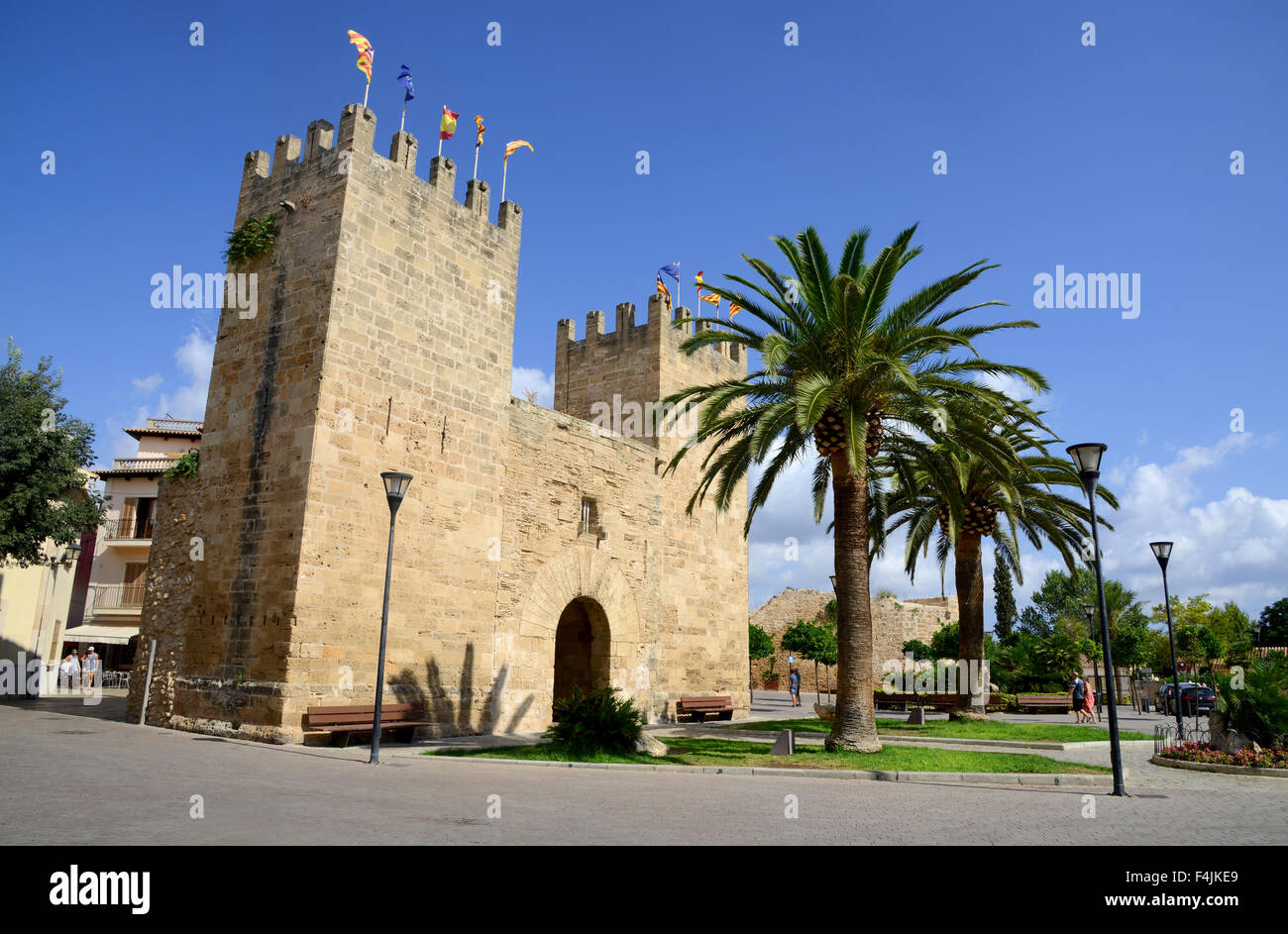 Il Xara Gate (Portal del Moll) Alcudia Città Vecchia, Porta de Sant Sebastia, Isole Baleari Maiorca o Maiorca, Spagna. Foto Stock