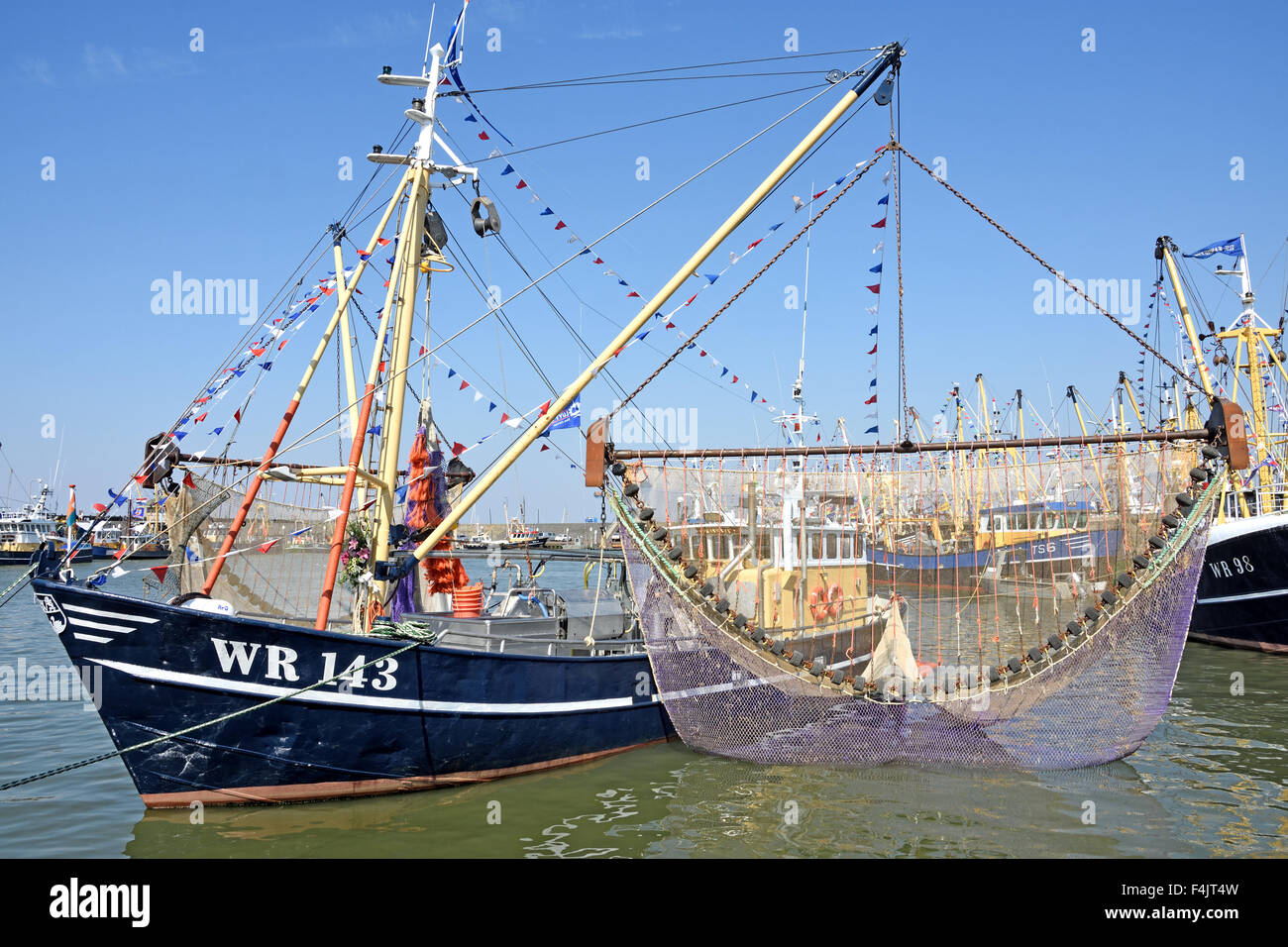 Den Oever Paesi Bassi barca porto porto di pesca del mare Foto Stock