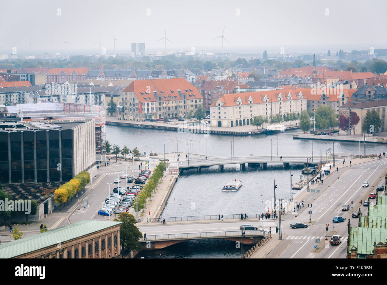 Vista dal Palazzo Christiansborg tower, a Copenhagen, in Danimarca. Foto Stock