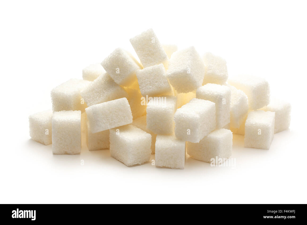 Cubetti di zucchero su sfondo bianco Foto Stock