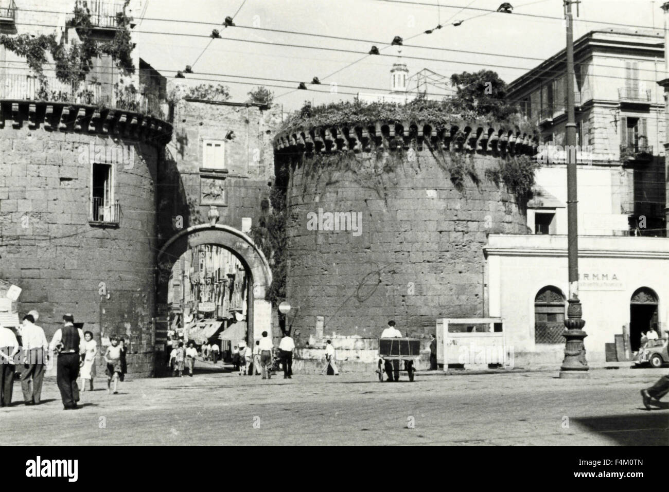 Porta Garibaldi, Napoli, Italia Foto Stock