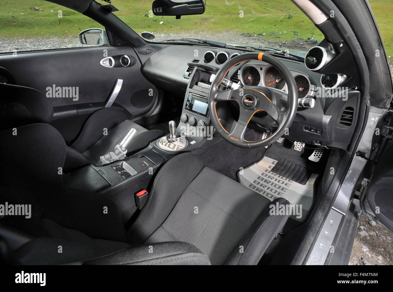 Auto sportiva interno, Nissan 350Z (sintonizzato auto) Foto Stock