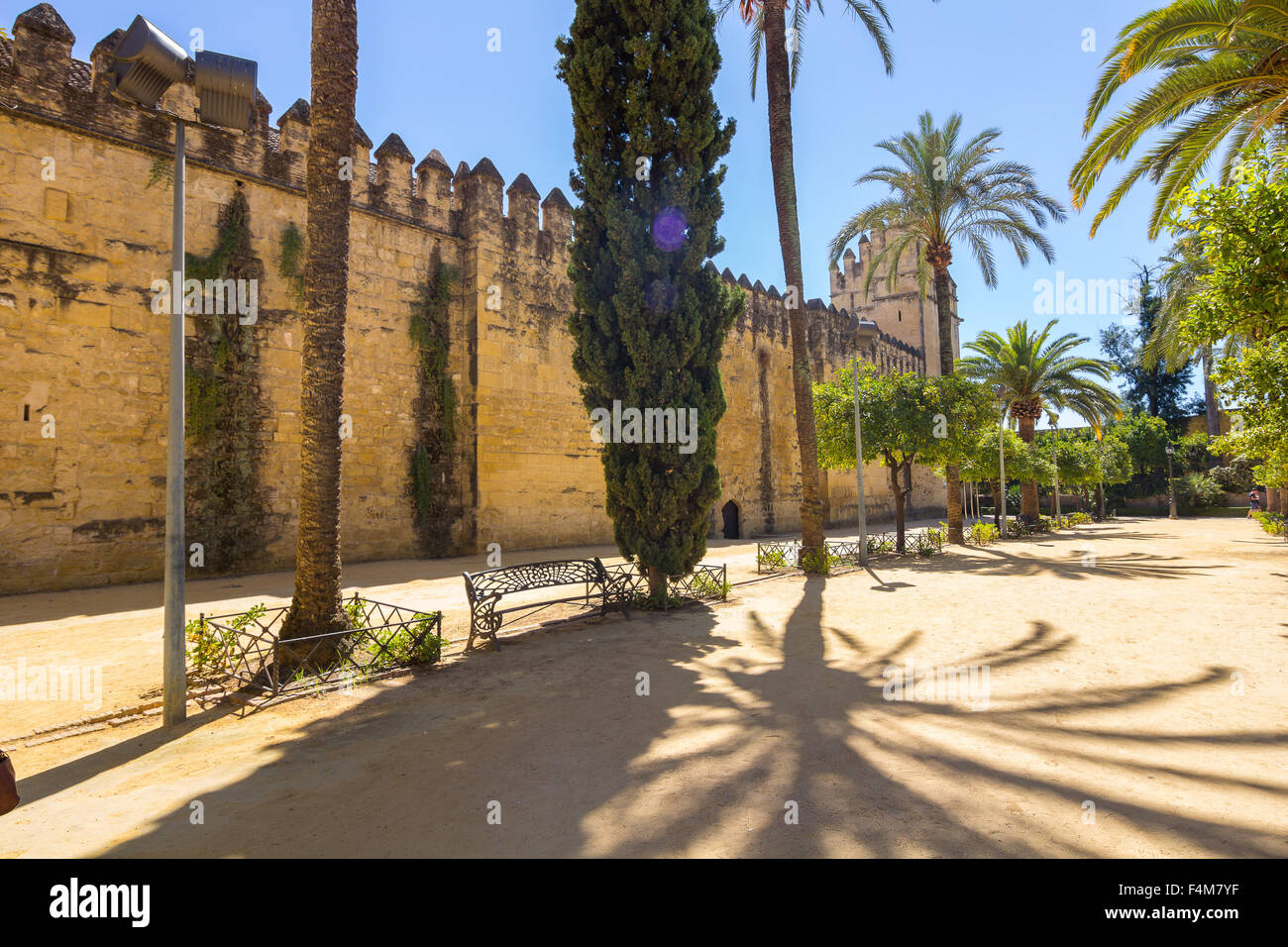 Pareti e giardini dell'Alcazar de Cordoba, Spagna Foto Stock