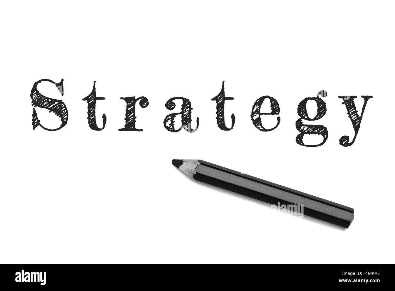 Schizzo di strategia testo scritto matita nera sullo sfondo bianco. Concetto startegy business, la visione e la concorrenza. Foto Stock