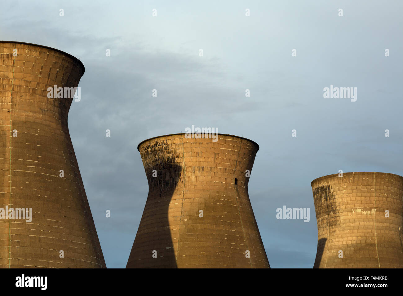 Raffineria di Grangemouth camini, close-up Foto Stock