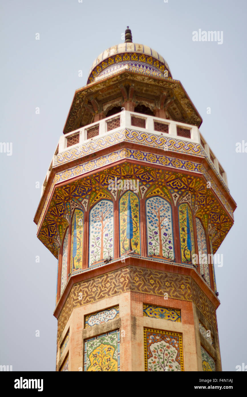 Dettagli della bella Wazir Khan moschea nel centro della città vecchia di Lahore, Pakistan Foto Stock