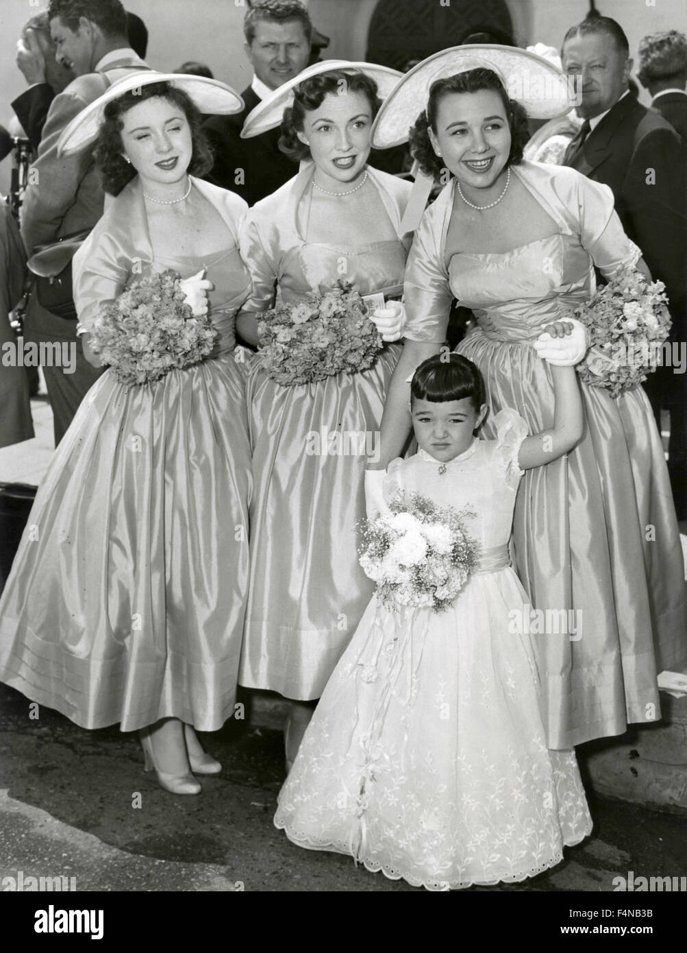 I testimoni di nozze, nozze da Ann Blyth e James McNulty, Hollywood, CA, Stati Uniti d'America Foto Stock