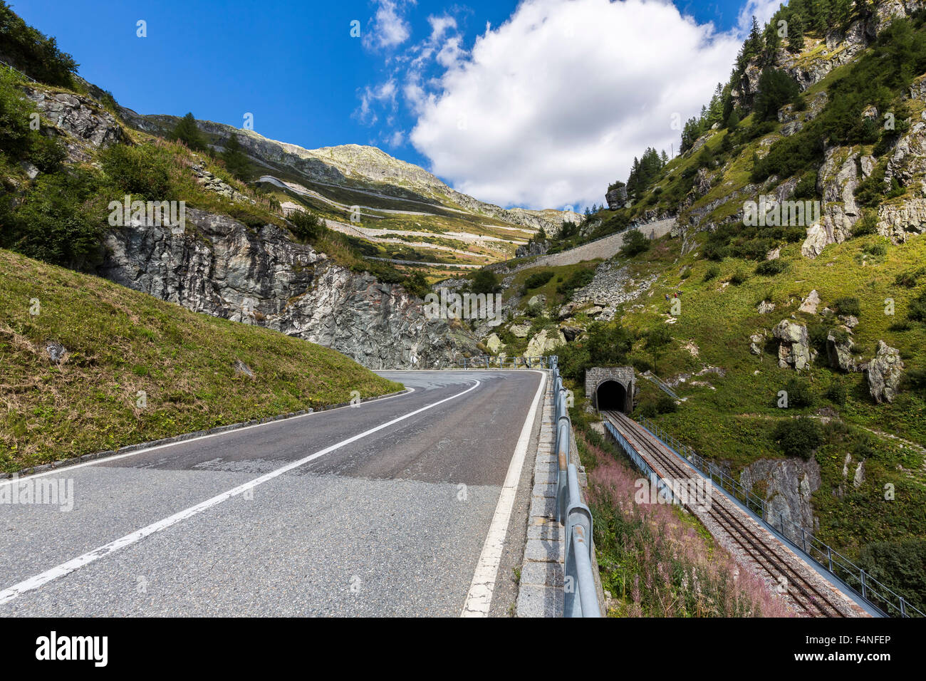 La Svizzera, Vallese, vista della Furka e il Passo del Grimsel Foto Stock