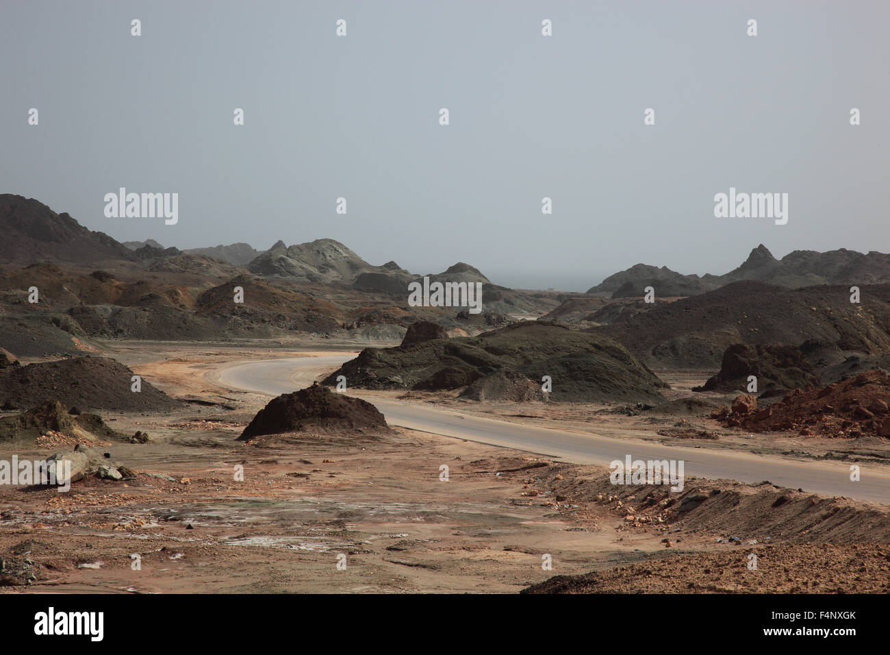 Paesaggio della regione del Dhofar catena della montagna nel sud di Oman Foto Stock