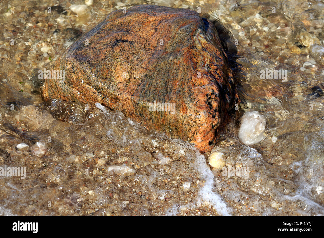Roccia sulla spiaggia di Long Island, new york Foto Stock